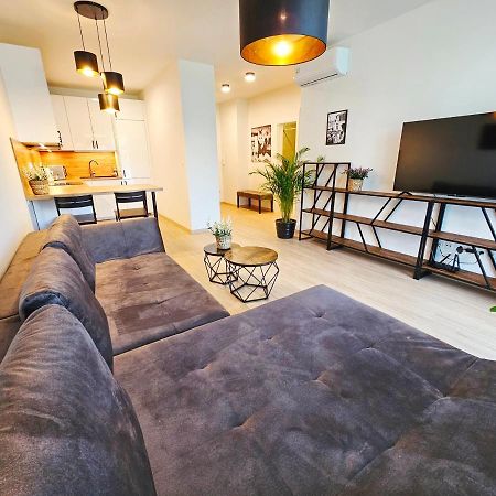 2 Room Apartment, New Building, Bosakova Street, 28 브라티슬라바 외부 사진