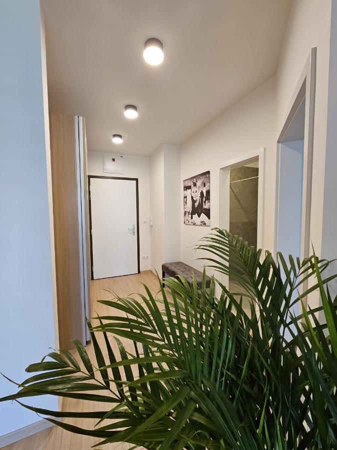 2 Room Apartment, New Building, Bosakova Street, 28 브라티슬라바 외부 사진