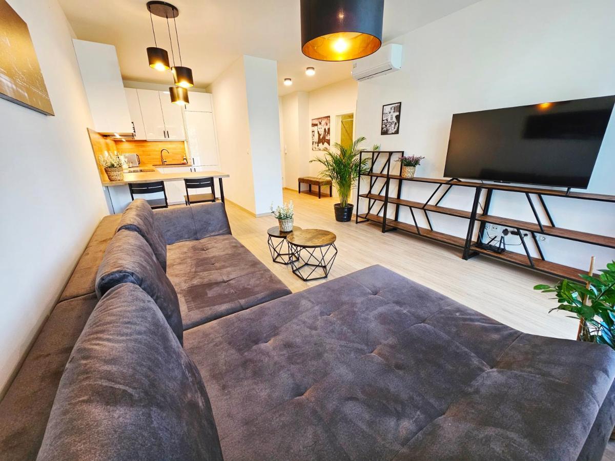 2 Room Apartment, New Building, Bosakova Street, 28 브라티슬라바 외부 사진